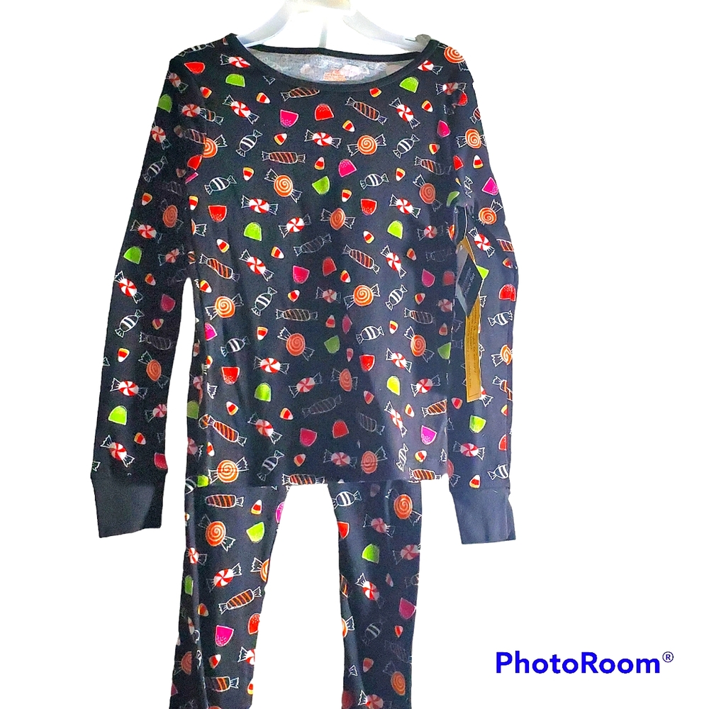 Halloween Pajamas trick Or Treat candy. Size 8